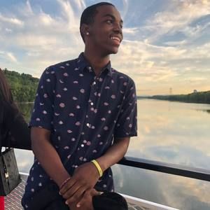 Meet your Posher, Donovan